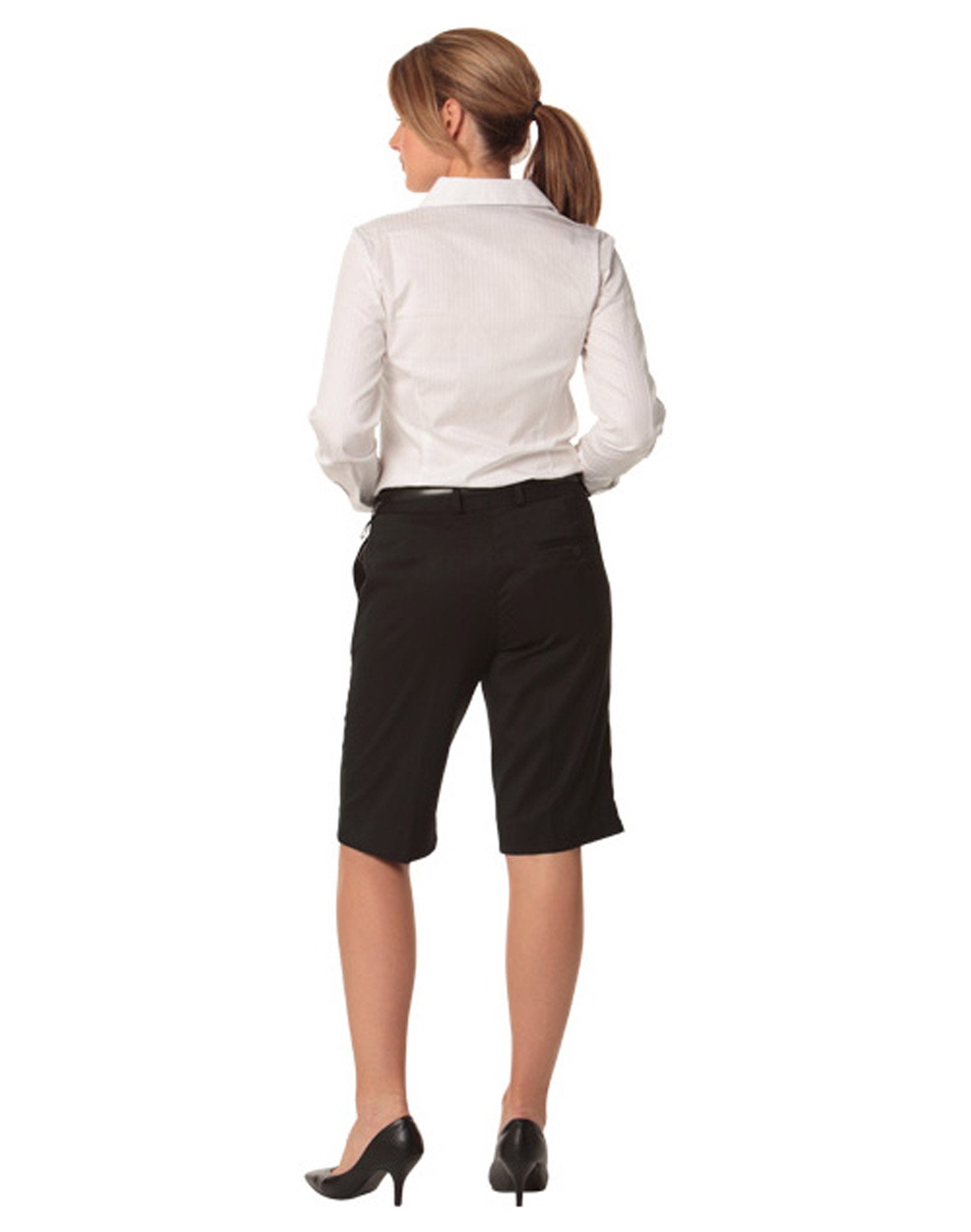 Benchmark M9441 Ladies Knee Length Flexi Waist Shorts In Poly/viscose Stretch